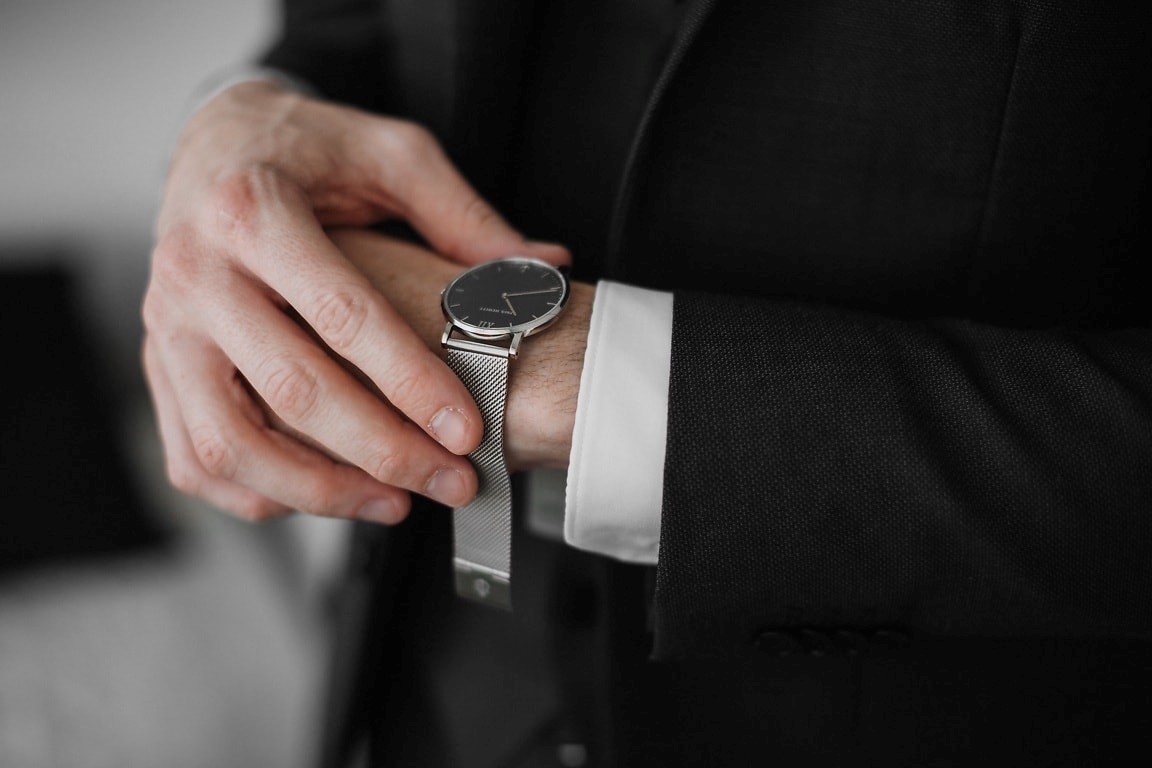 cách chỉnh đồng hồ cơ automatic